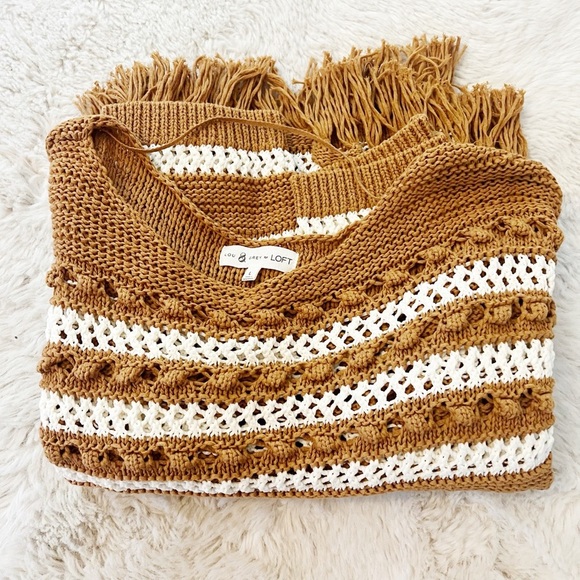 Large Loft x Lou & Grey Sweater - Picture 2 of 3